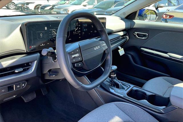 Photo of 2025 Deep Sea Blue Kia K4