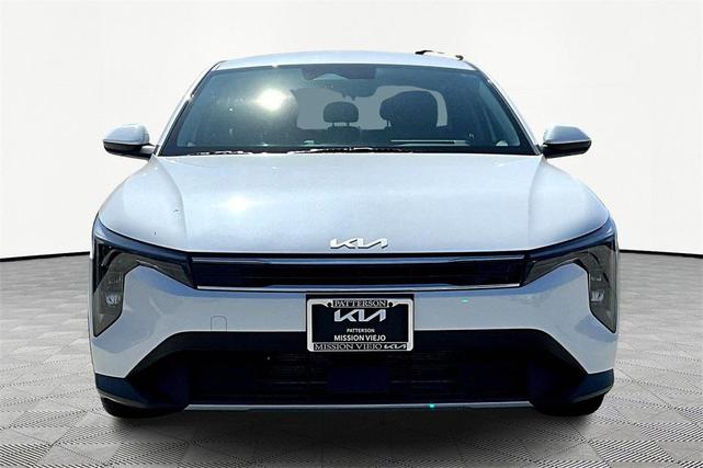 Photo of 2025 Snow White Pearl Kia K4