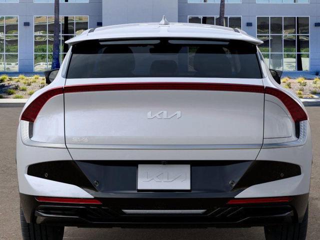 Photo of 2025 Glacier White Pearl Kia EV6