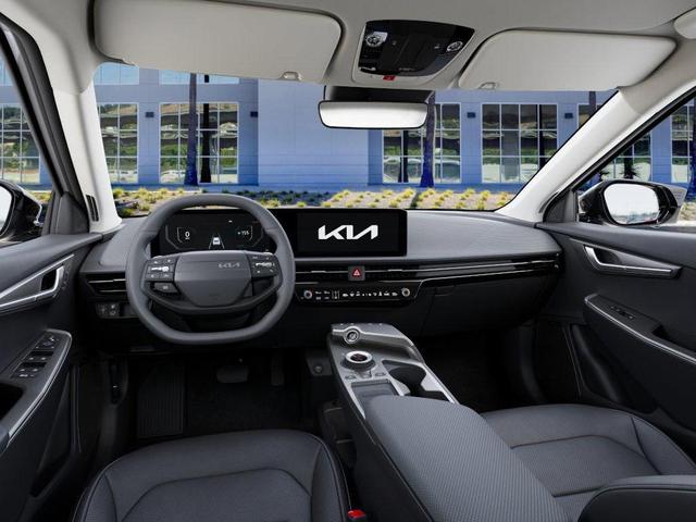 Photo of 2025 Glacier White Pearl Kia EV6