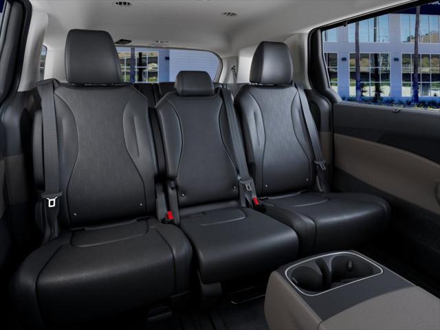 Photo of 2026 Aurora Black Pearl Kia Carnival Hybrid