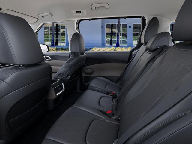 Photo of 2026 Aurora Black Pearl Kia Carnival Hybrid
