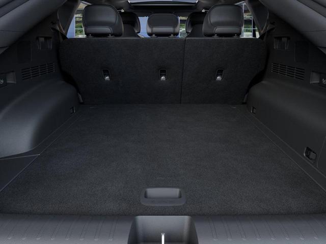 Photo of 2025 Glacier White Pearl Kia EV6