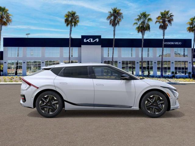 Photo of 2025 Glacier White Pearl Kia EV6