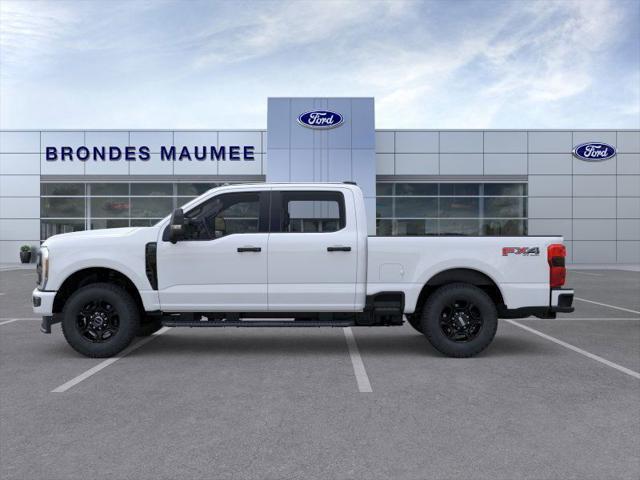 Photo of 2025 Oxford White Ford F-250