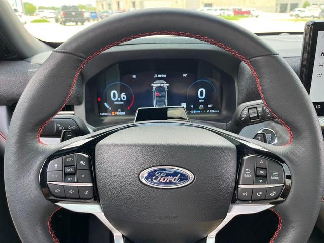 Photo of 2025 Vapor Blue Ford Explorer