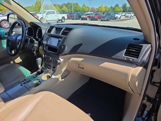 Photo of 2013  Toyota Highlander