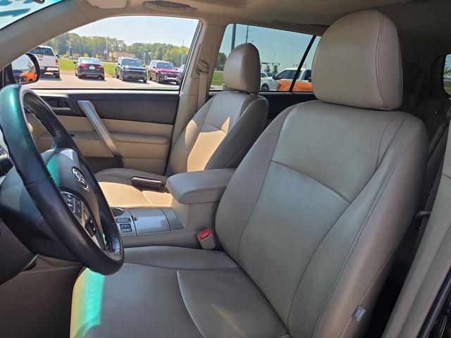 Photo of 2013  Toyota Highlander