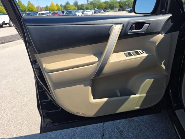 Photo of 2013  Toyota Highlander