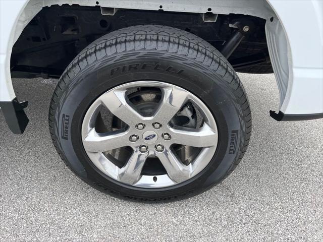Photo of 2022 Oxford White Ford F-150