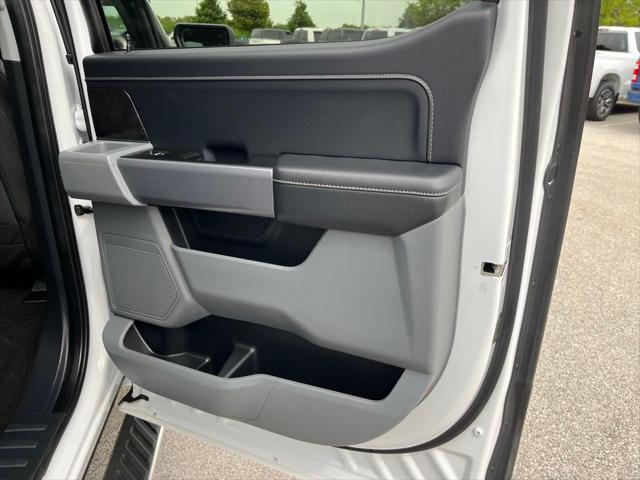 Photo of 2022 Oxford White Ford F-150