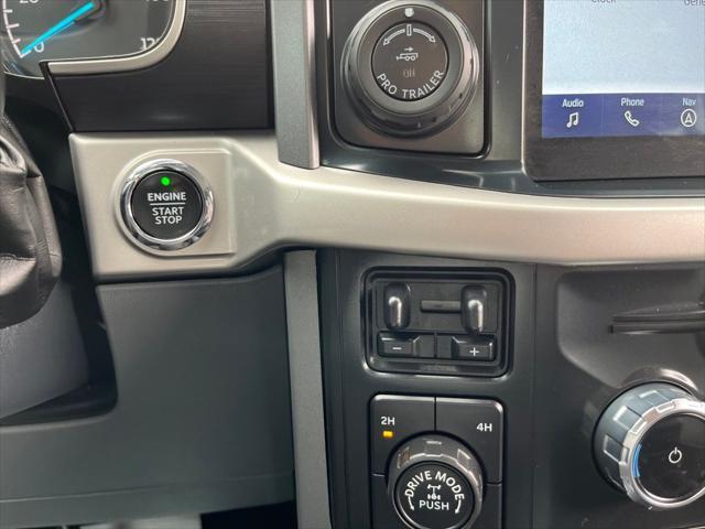 Photo of 2022 Oxford White Ford F-150