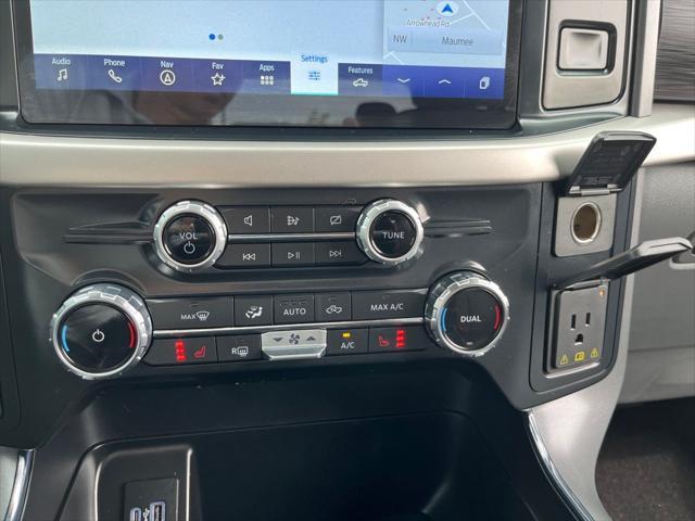 Photo of 2022 Oxford White Ford F-150