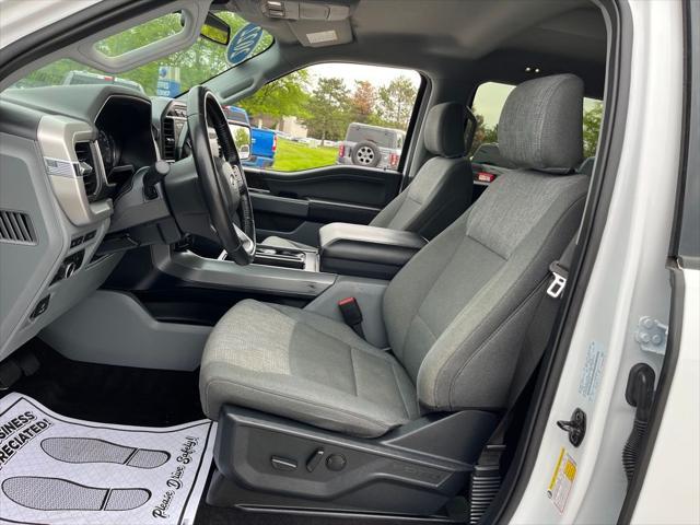 Photo of 2022 Oxford White Ford F-150