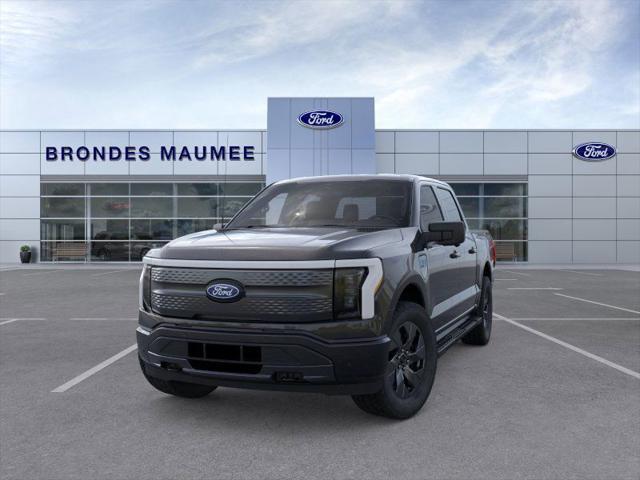 Photo of 2025 Agate Black Metallic Ford F-150 Lightning