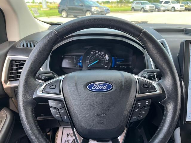 Photo of 2022 Forged Green Metallic Ford Edge