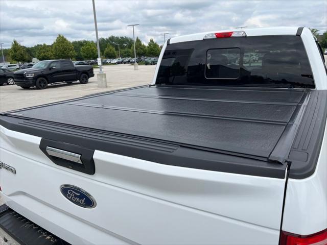 Photo of 2017 Oxford White Ford F-150