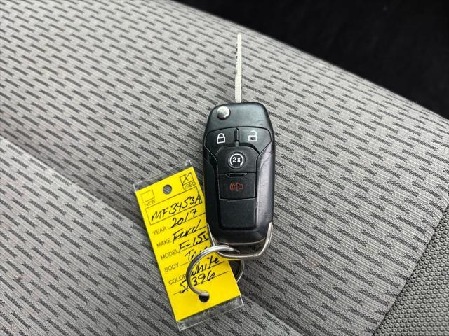 Photo of 2017 Oxford White Ford F-150