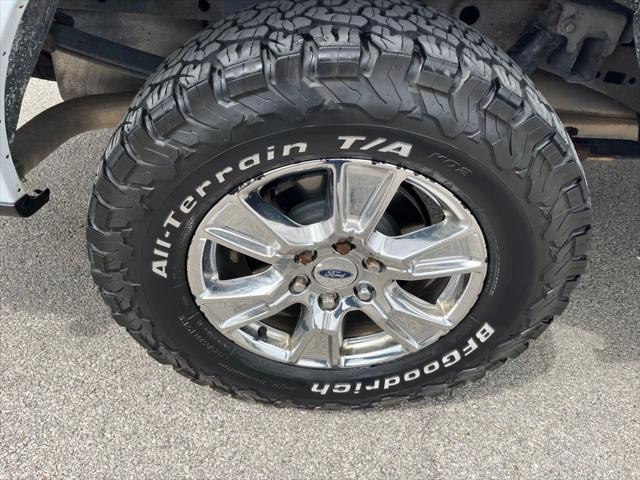 Photo of 2017 Oxford White Ford F-150