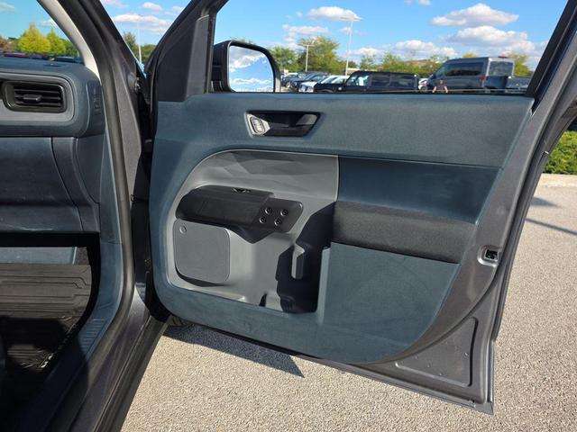 Photo of 2023 Carbonized Gray Metallic Ford Maverick