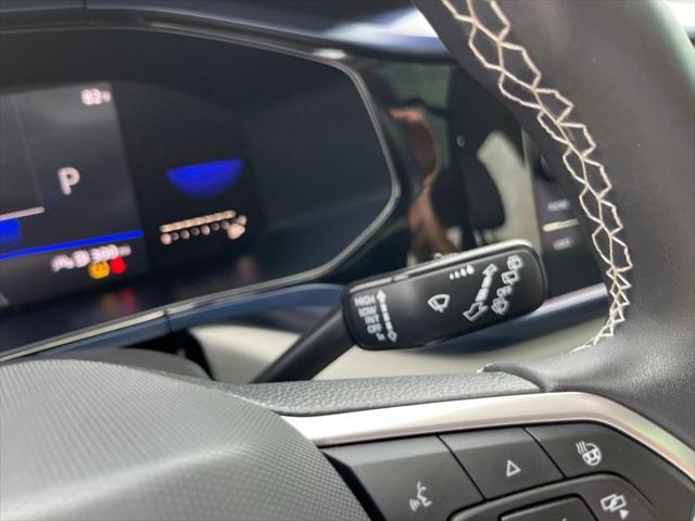 Photo of 2022 Deep Black Pearl Volkswagen Taos