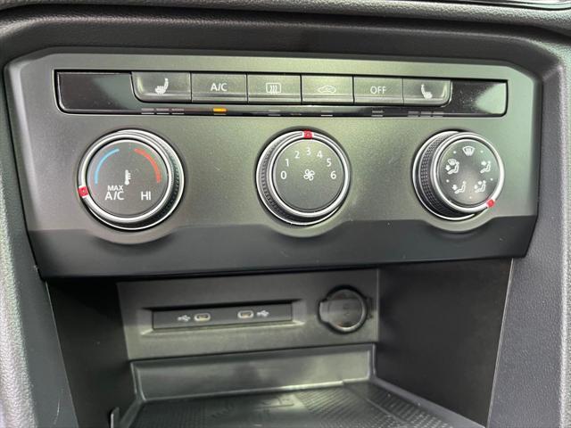Photo of 2022 Deep Black Pearl Volkswagen Taos