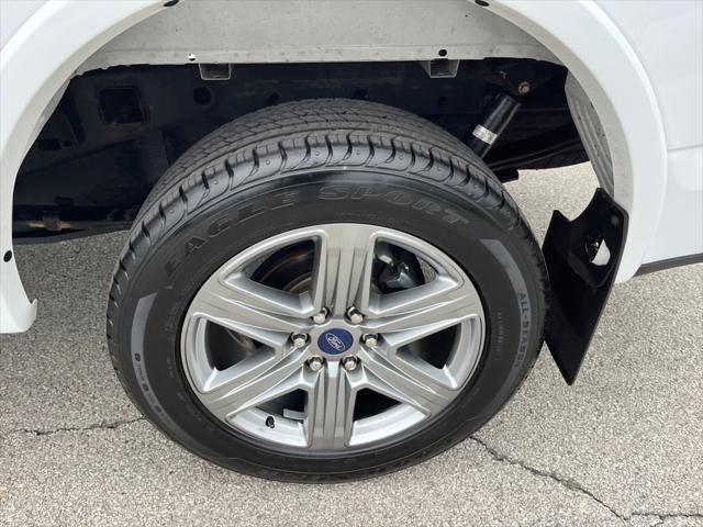 Photo of 2019 Oxford White Ford F-150