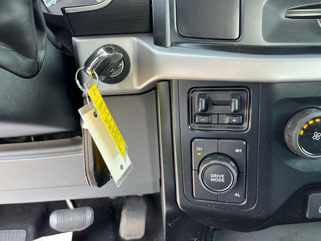 Photo of 2023 Oxford White Ford F-150