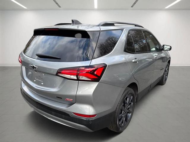 Photo of 2024 Sterling Gray Metallic Chevrolet Equinox
