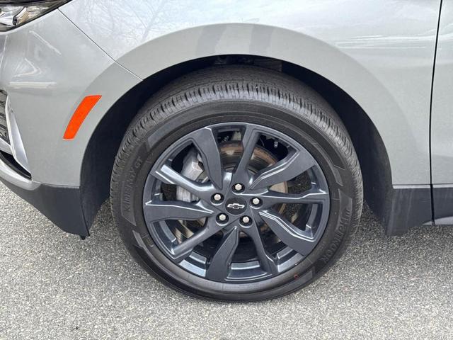 Photo of 2024 Sterling Gray Metallic Chevrolet Equinox