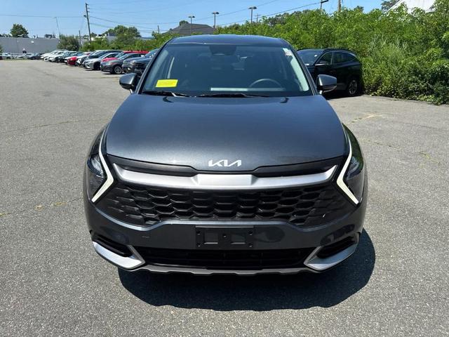 Photo of 2023 Gravity Gray Kia Sportage Hybrid
