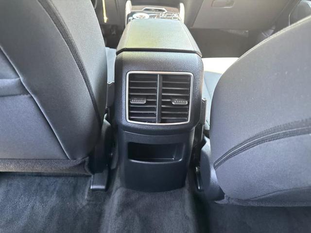 Photo of 2023 Gravity Gray Kia Sportage Hybrid