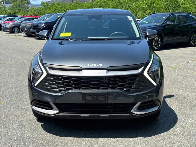 Photo of 2023 Gravity Gray Kia Sportage Hybrid