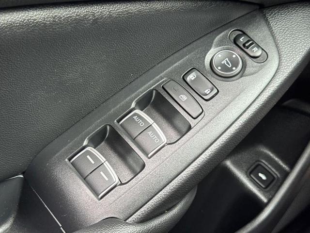 Photo of 2022 Still Night Pearl Honda Accord