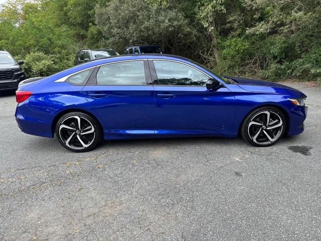Photo of 2022 Still Night Pearl Honda Accord