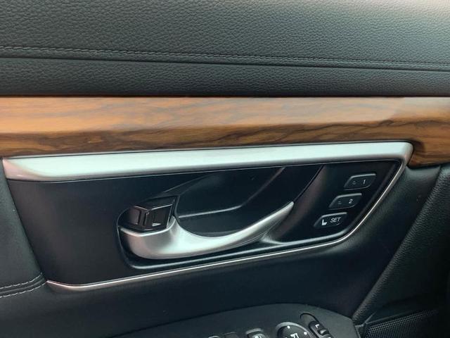 Photo of 2021 Crystal Black Pearl Honda CR-V
