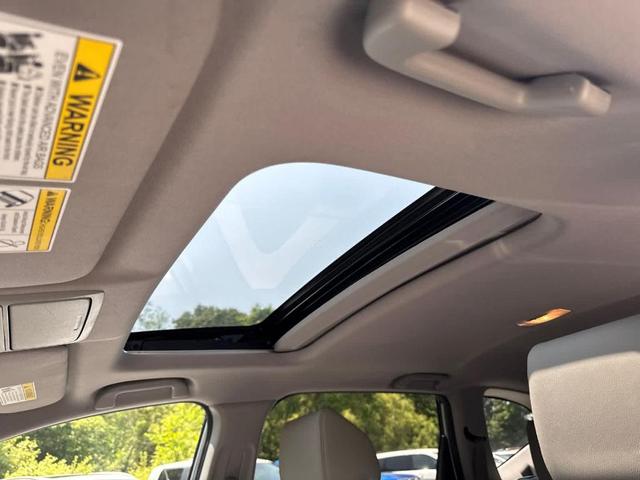 Photo of 2022 Lunar Silver Metallic Honda CR-V