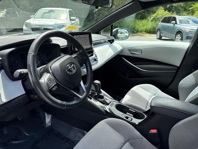 Photo of 2024 Classic Silver Metallic Toyota Corolla