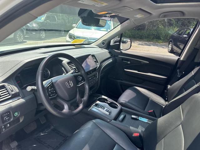 Photo of 2022 Platinum White Pearl Honda Pilot