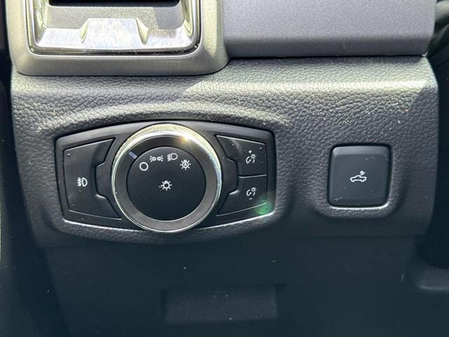 Photo of 2023 Shadow Black Ford Ranger