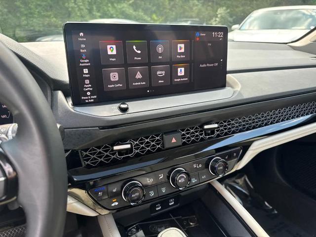 Photo of 2023 Platinum White Pearl Honda Accord Hybrid