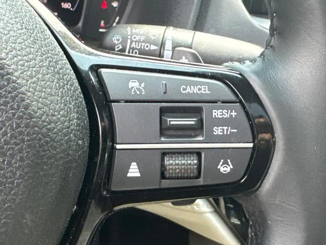 Photo of 2023 Platinum White Pearl Honda Accord Hybrid