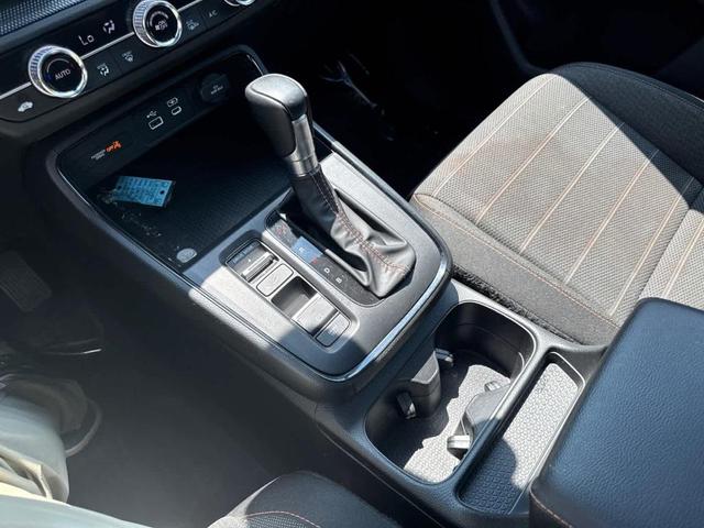 Photo of 2023 Still Night Pearl Honda CR-V Hybrid