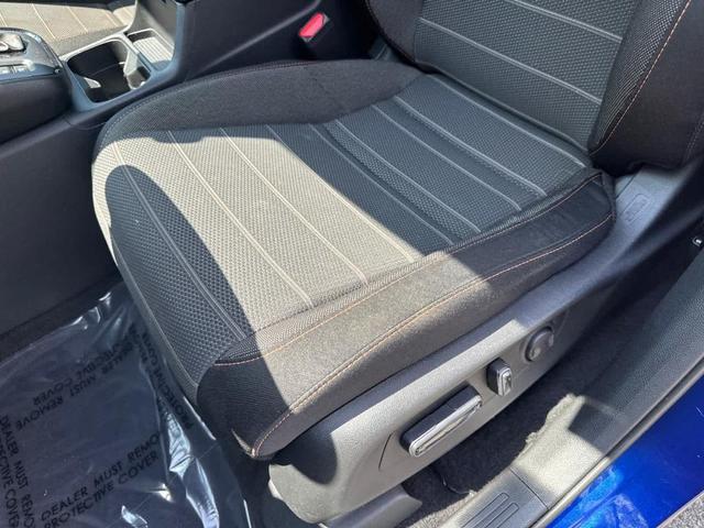 Photo of 2023 Still Night Pearl Honda CR-V Hybrid