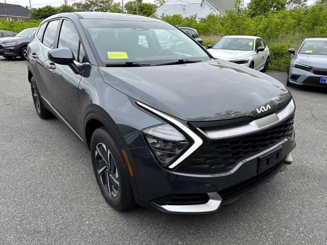Photo of 2023 Gravity Gray Kia Sportage Hybrid