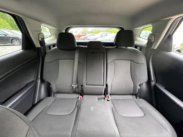Photo of 2023 Gravity Gray Kia Sportage Hybrid
