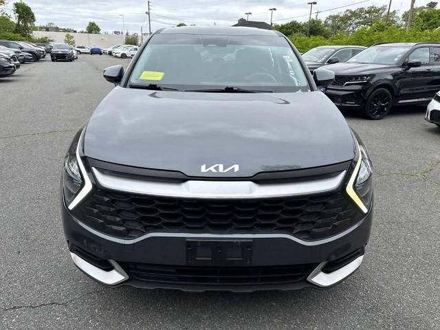 Photo of 2023 Gravity Gray Kia Sportage Hybrid