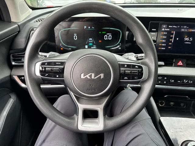 Photo of 2023 Gravity Gray Kia Sportage Hybrid