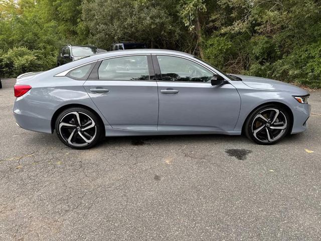 Photo of 2021 Sonic Gray Pearl Honda Accord