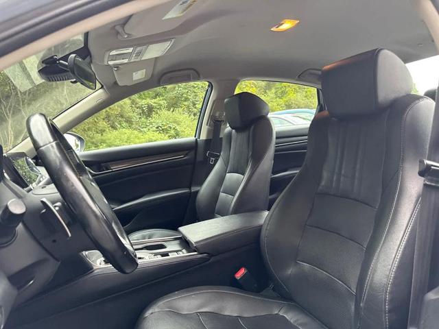 Photo of 2021 Sonic Gray Pearl Honda Accord